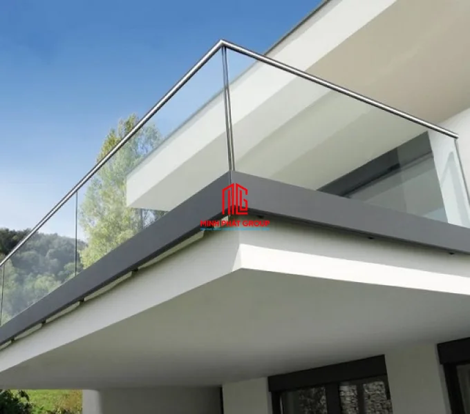 Kính cường lực lan can
