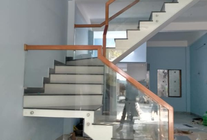 Làm Cầu Thang Kính Tại Củ Chi | Thiết Kế Đẹp, Giá Cạnh Tranh