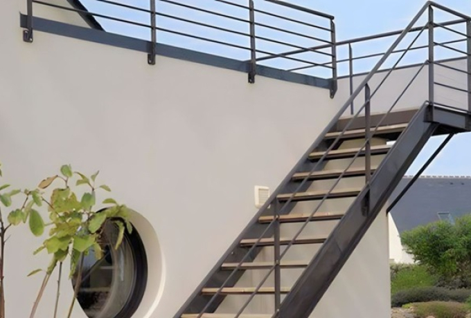 Địa Chỉ Thi Công Cầu Thang Sắt Tại Củ Chi Uy Tín, Giá Hợp Lý