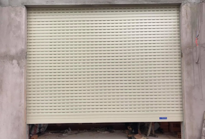 Làm Cửa Cuốn Tại Bình Thạnh | Chuẩn Kỹ Thuật, Giá Tối Ưu