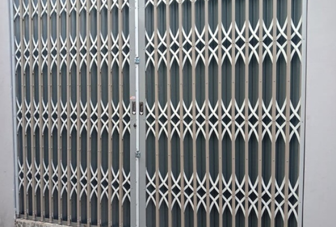 Làm Cửa Kéo Sắt Tại Quận 9 | Thi Công Nhà Phố, Khu Dân Cư Mới
