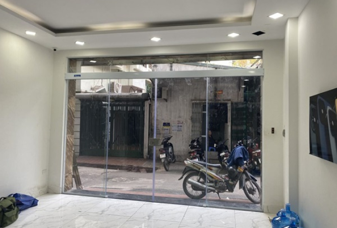 Các Loại Cửa Kính Cường Lực & Ứng Dụng Thực Tế 