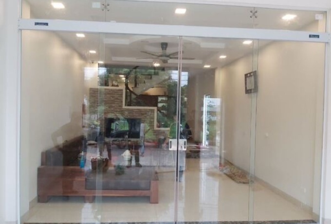 Làm Cửa Kính Cường Lực Tại Quận 11 | Bền Đẹp Giá Rẻ