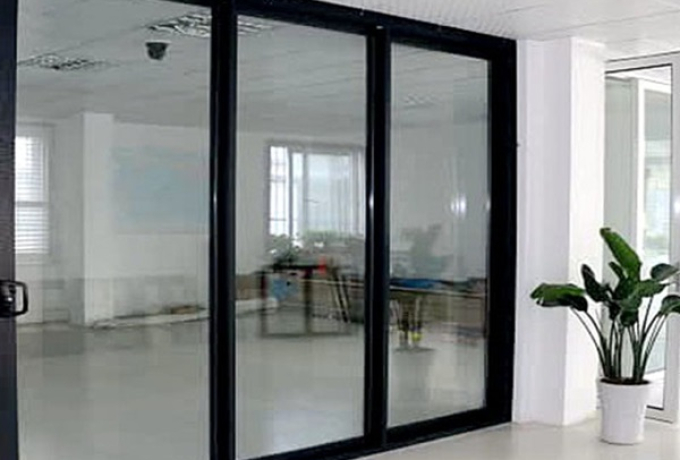 Làm Cửa Nhôm Kính Tại Quận 1 | Uy Tín, Chuyên Nghiệp 