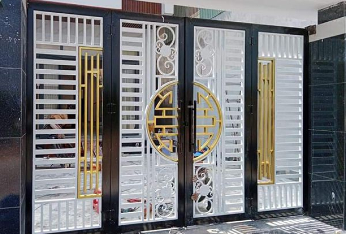 Làm Cửa Sắt Tại Quận 8 | Thi Công Chuyên Nghiệp – Bền Đẹp 