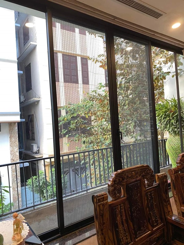 cửa lưới chống muỗi dạng đóng mở