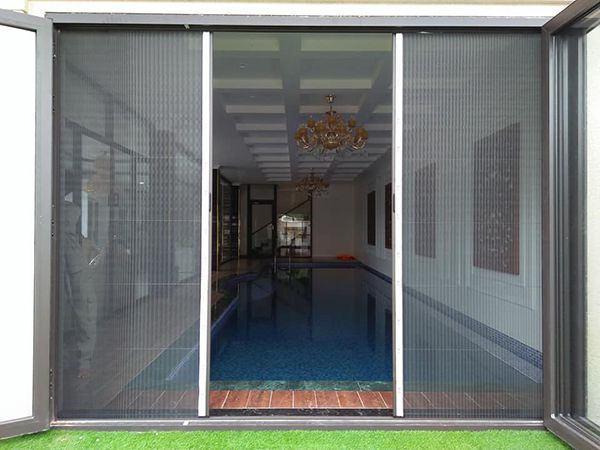 cửa lưới chống muỗi trượt