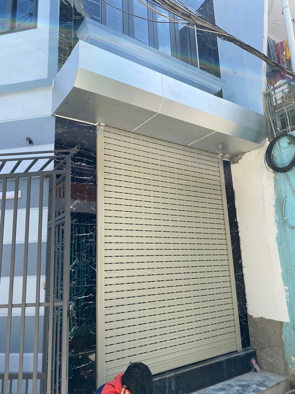 cửa cuốn tự động