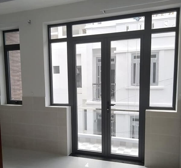 cửa nhôm kính