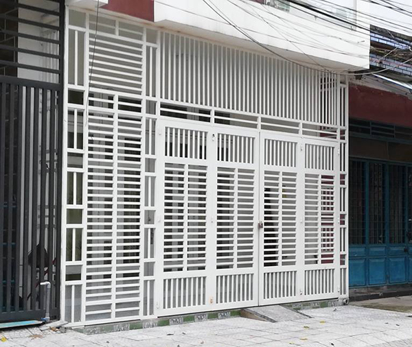 cửa sắt hộp
