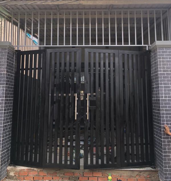 cửa sắt