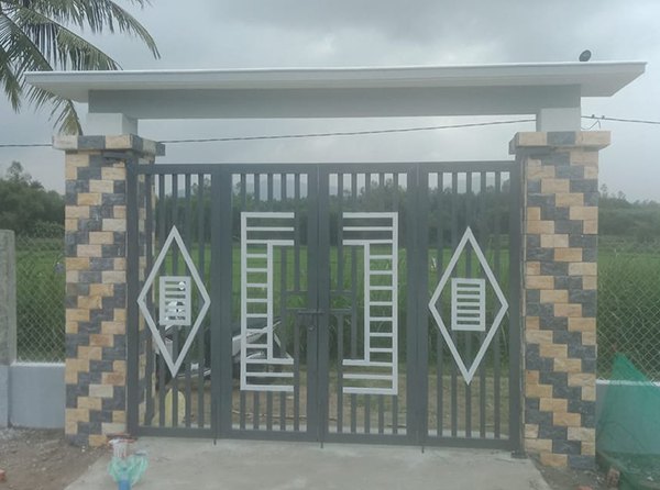 cửa sắt