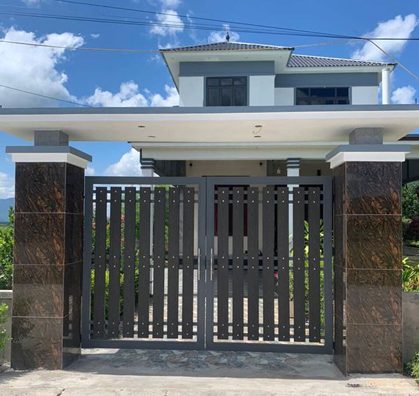 cửa sắt 2 cánh