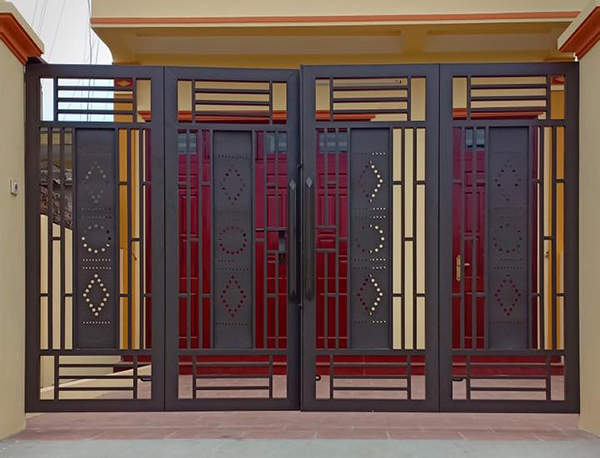 cửa sắt 2 cánh