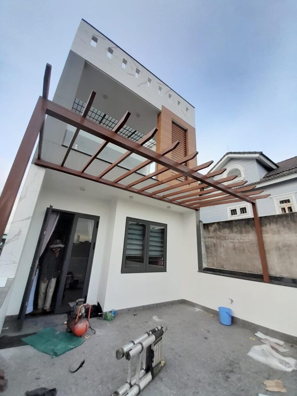 khung sắt bảo vệ 