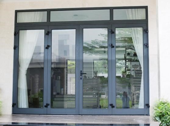 cửa kính cường lực gia đình
