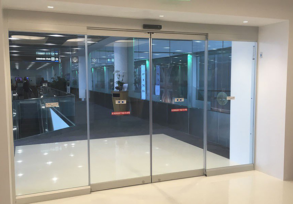 cửa kính cường lực đẹp