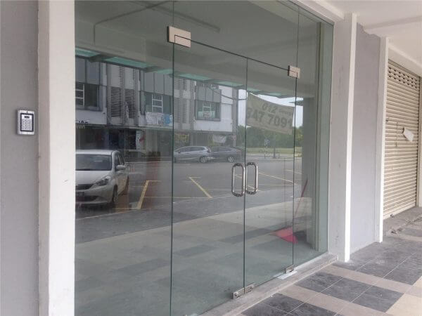 cửa kính cường lực đẹp