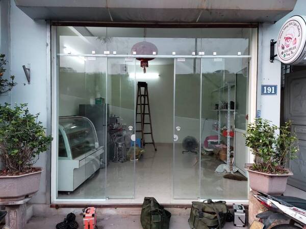 cửa kính cường lực đẹp