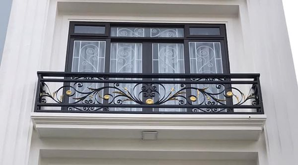 ban công sắt mỹ thuật