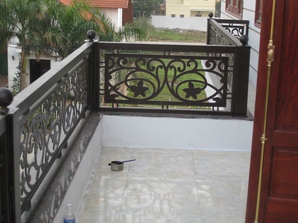mẫu lan can ban công đẹp