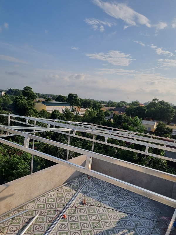 lắp đặt mái tôn