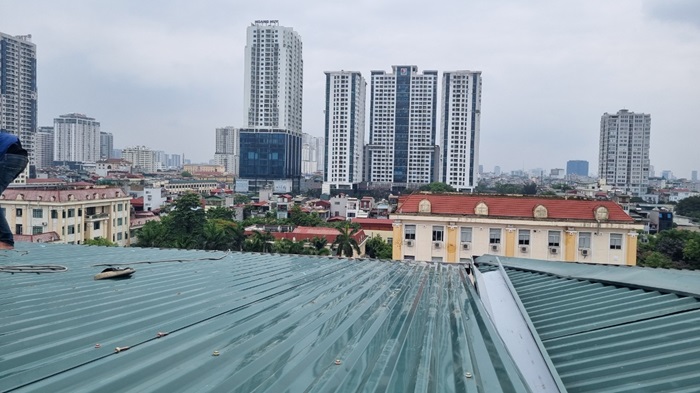 tôn lạnh
