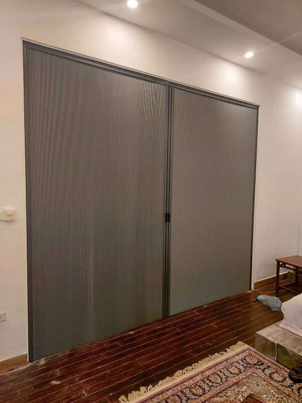 vách ngăn phòng rèm tổ ong quận 3