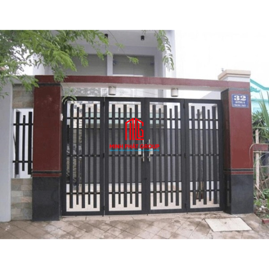 Cổng sắt 4 cánh