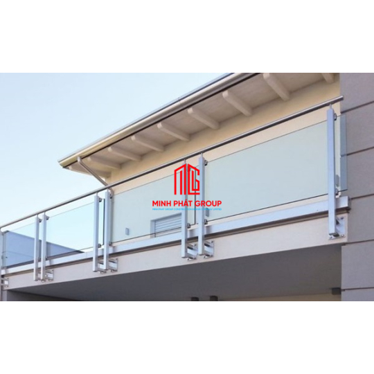 Kính cường lực lan can